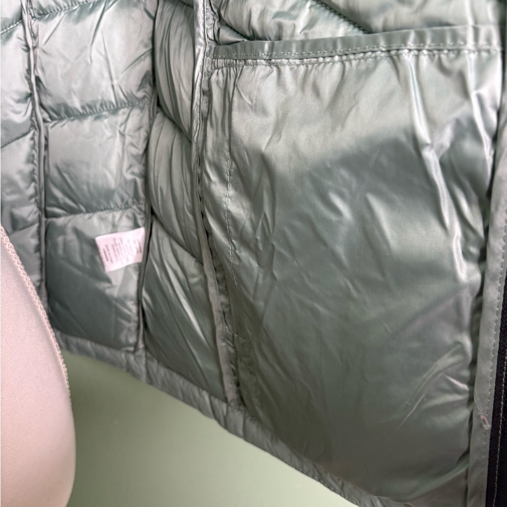 Love Tree Light Gray Puffer Vest Large Zipper Pockets - Picture 6 of 8
